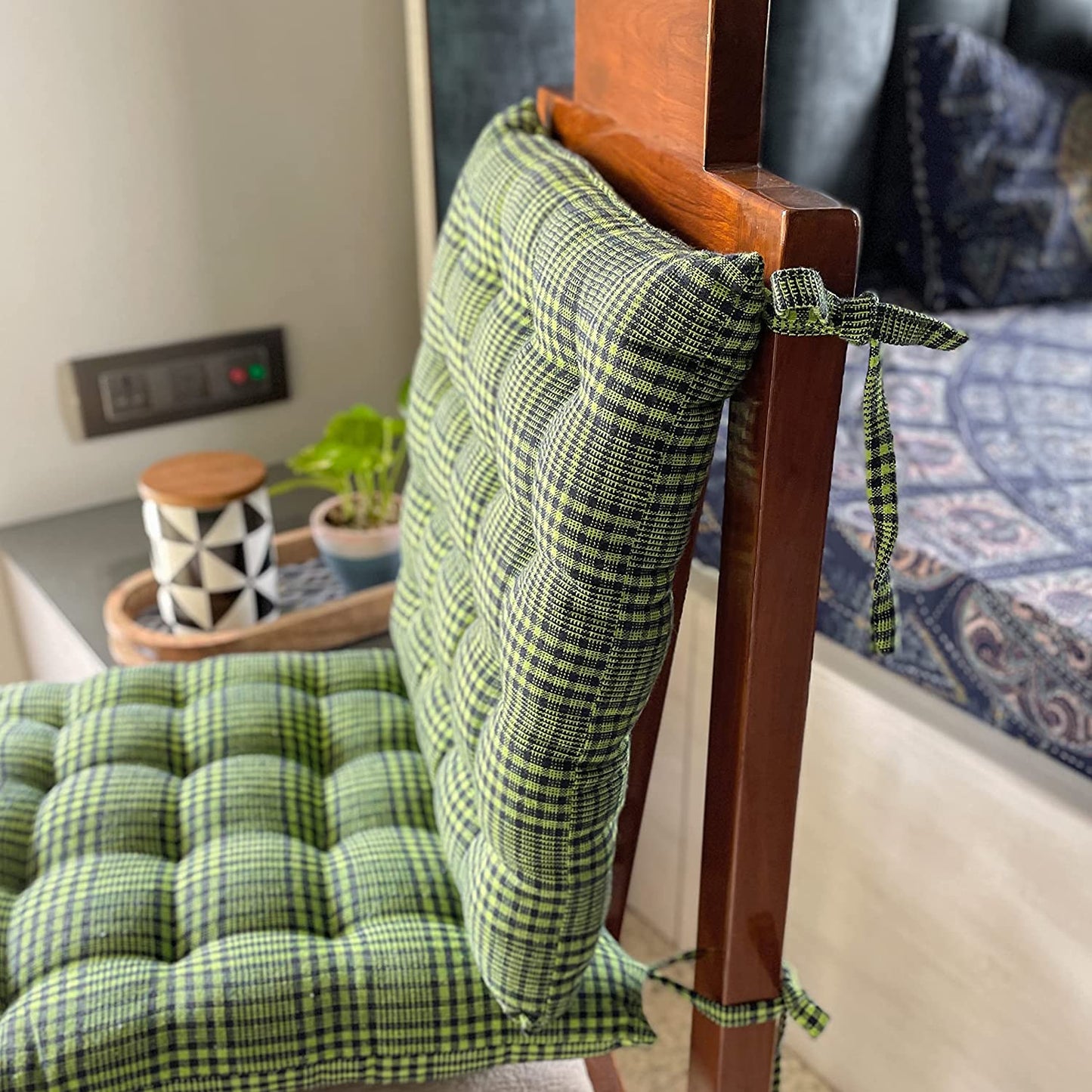 Green chequer chair cushion (2pcs)