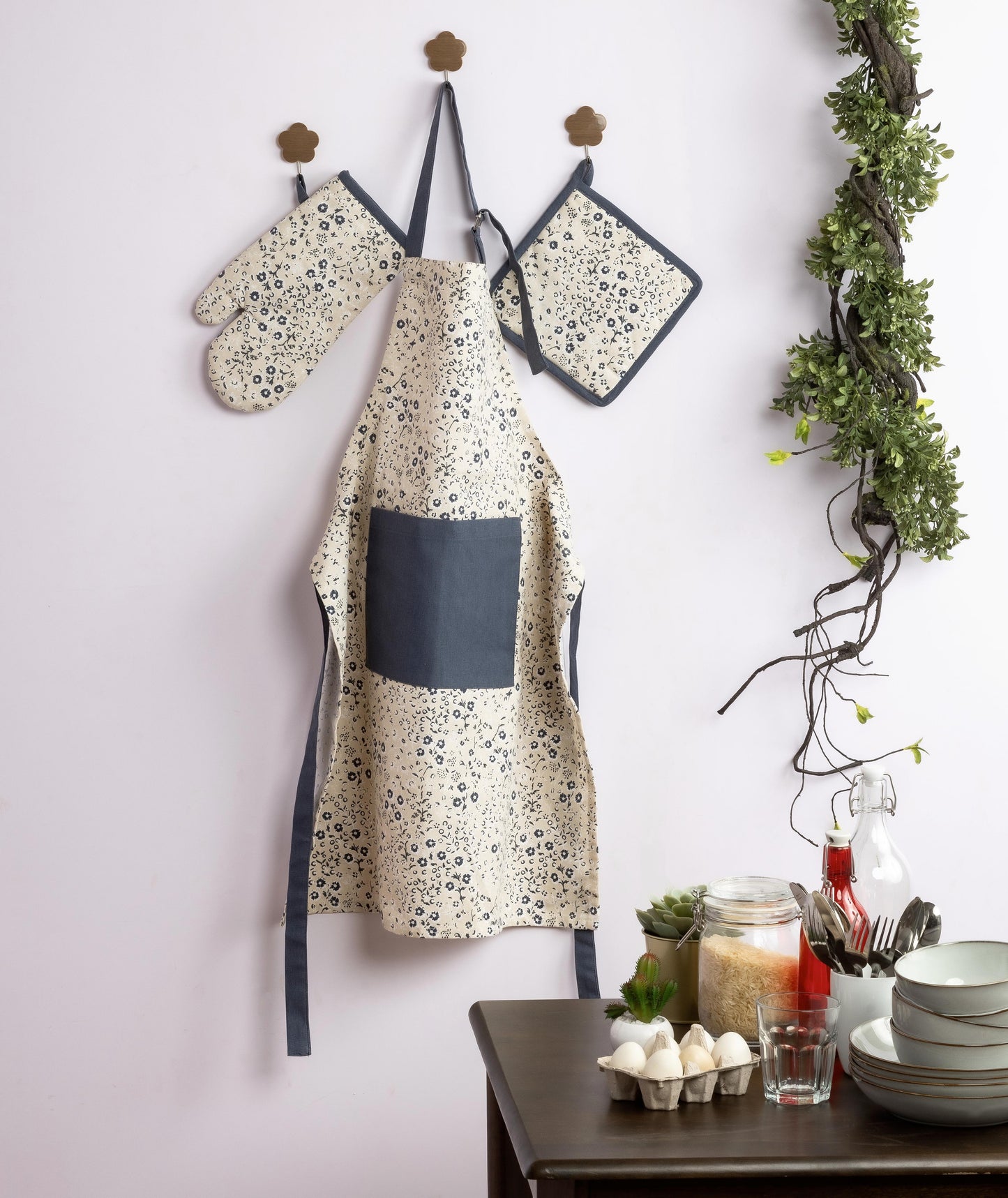 Classic floral kitchen linen set | 4 pc